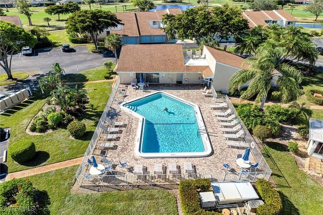 466 Bristle Cone LN 34, Naples, FL 34113