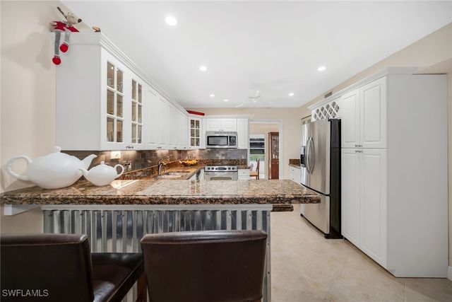 466 Bristle Cone LN 34, Naples, FL 34113