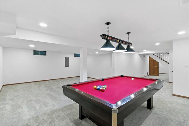 571 S Hillcrest Drive, Verona, WI 53593