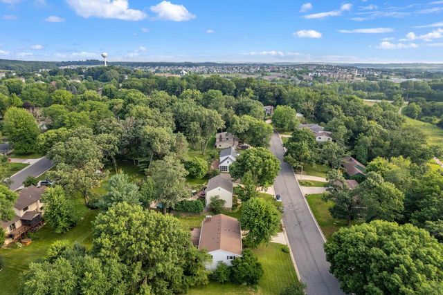 571 S Hillcrest Drive, Verona, WI 53593