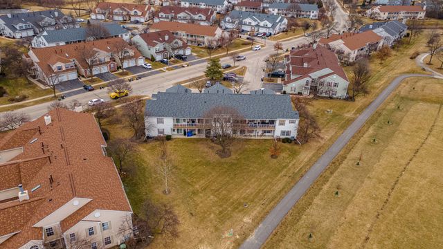 741 W Streamwood Boulevard A, Streamwood, IL 60107