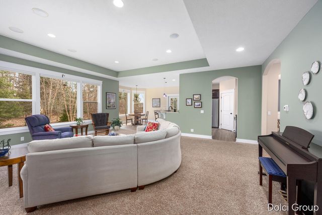 1398 Winchester Court Nw, City Of Walker, MI 49534