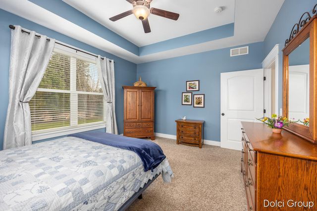 1398 Winchester Court Nw, City Of Walker, MI 49534