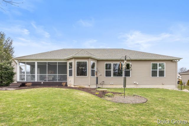 1398 Winchester Court Nw, City Of Walker, MI 49534