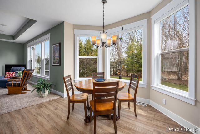 1398 Winchester Court Nw, City Of Walker, MI 49534