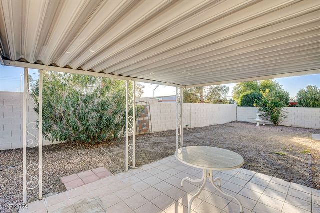 6143 Basilone Avenue, Las Vegas, NV 89122