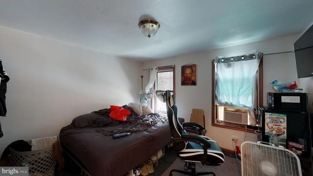 1230 CHESTNUT ST, Wilmington, DE 19805