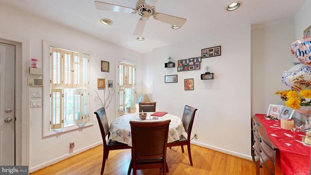 1230 CHESTNUT ST, Wilmington, DE 19805