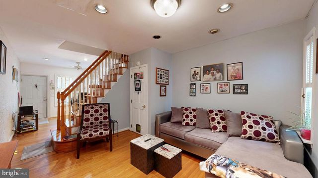 1230 CHESTNUT ST, Wilmington, DE 19805