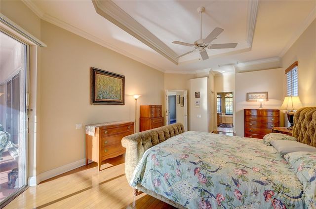 7825 WILTON CRESCENT CIRCLE, University Park, FL 34201