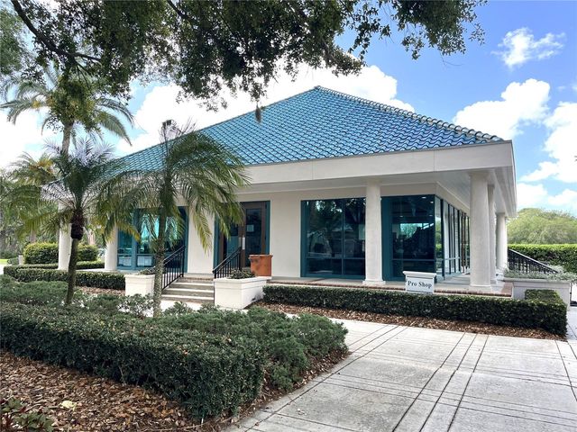 7825 WILTON CRESCENT CIRCLE, University Park, FL 34201