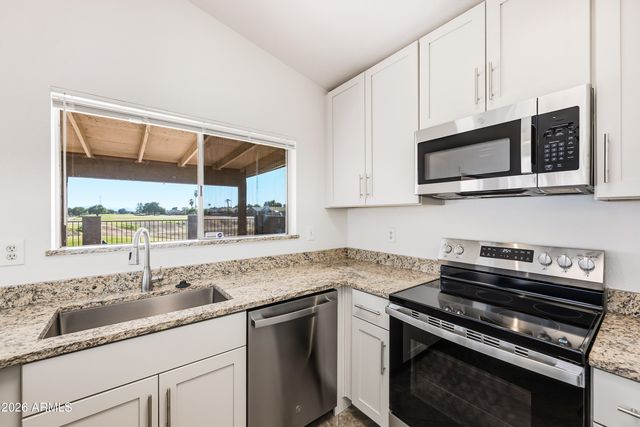 10749 W Ruth Avenue, Peoria, AZ 85345