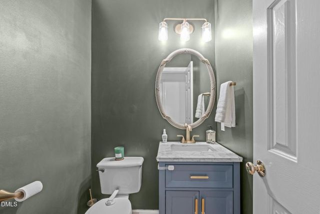 8132 Robincrest Court, Fuquay Varina, NC 27526