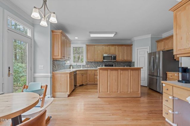 8132 Robincrest Court, Fuquay Varina, NC 27526