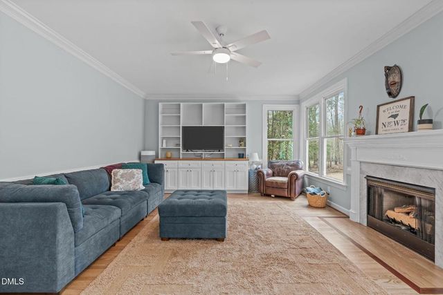 8132 Robincrest Court, Fuquay Varina, NC 27526