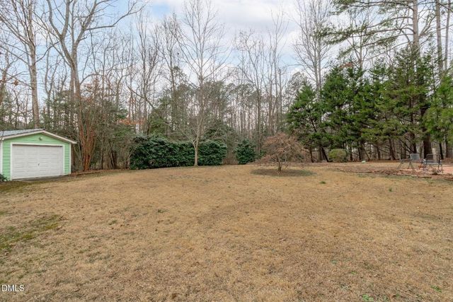 8132 Robincrest Court, Fuquay Varina, NC 27526