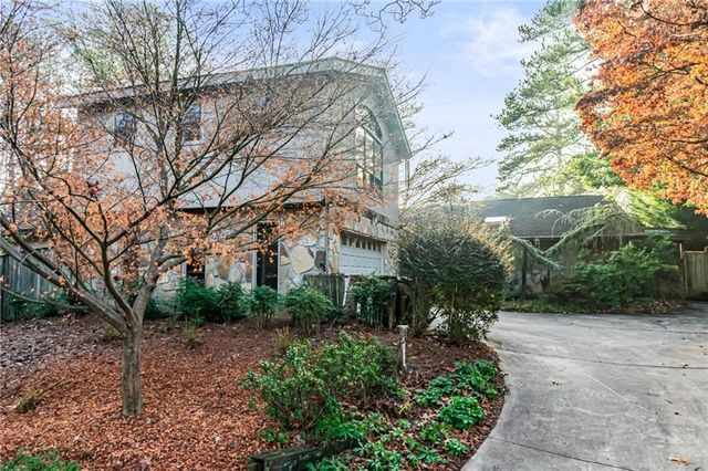 1845 Branch Valley Drive, Roswell, GA 30076