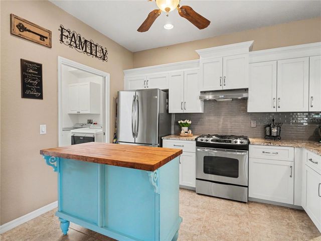 2318 BONANZA LANE, North Port, FL 34286