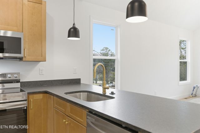 324 N Chilhowee Drive, Knoxville, TN 37914