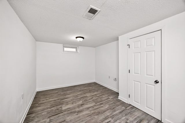 3946 57th Street, Des Moines, IA 50310