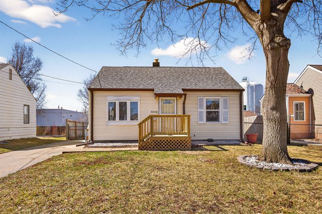 3946 57th Street, Des Moines, IA 50310