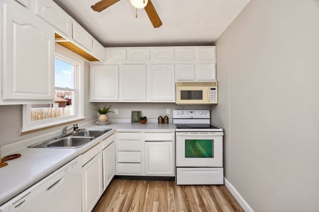 3946 57th Street, Des Moines, IA 50310