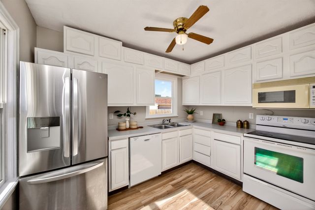 3946 57th Street, Des Moines, IA 50310