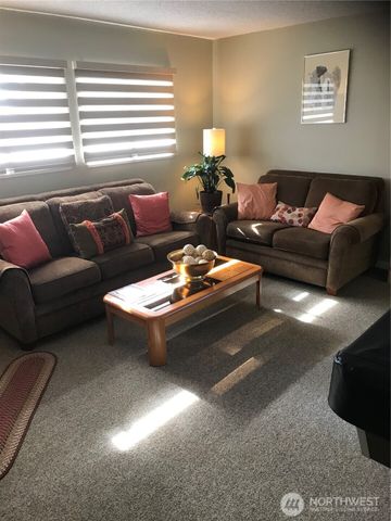 4111 164th Street SW #36, Lynnwood, WA 98087