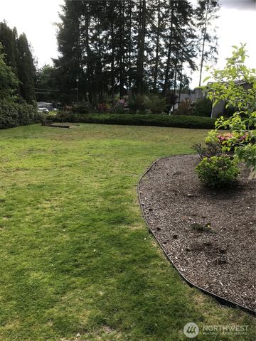 4111 164th Street SW #36, Lynnwood, WA 98087