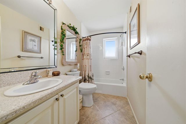 16523 Jamaica Beach Road, Jamaica Beach, TX 77554