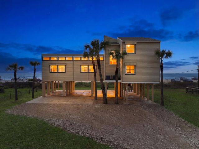 16523 Jamaica Beach Road, Jamaica Beach, TX 77554