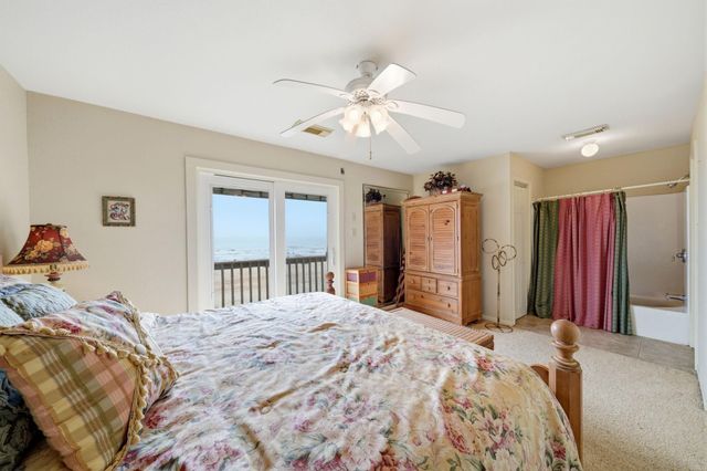 16523 Jamaica Beach Road, Jamaica Beach, TX 77554