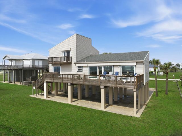 16523 Jamaica Beach Road, Jamaica Beach, TX 77554