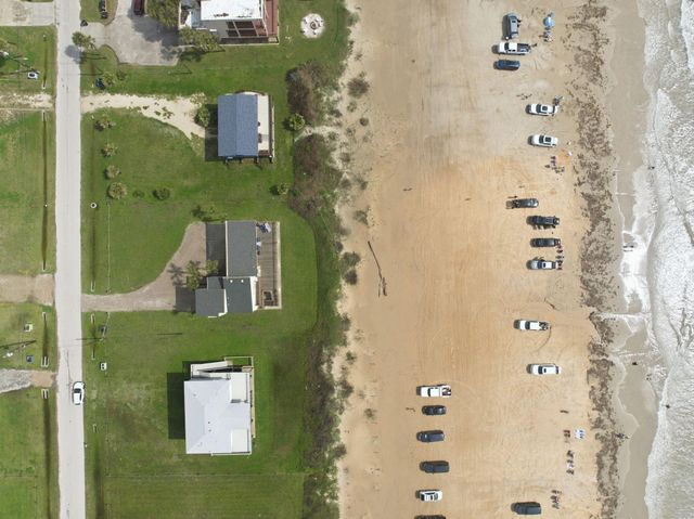 16523 Jamaica Beach Road, Jamaica Beach, TX 77554