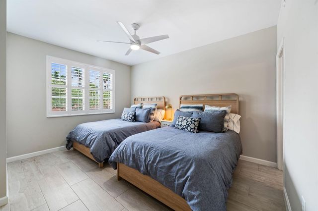 11789 Saint Andrews Place 106, Wellington, FL 33414