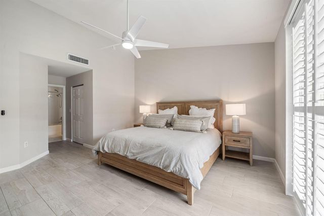 11789 Saint Andrews Place 106, Wellington, FL 33414