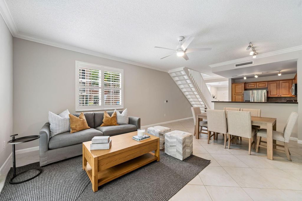 11789 Saint Andrews Place 106, Wellington, FL 33414