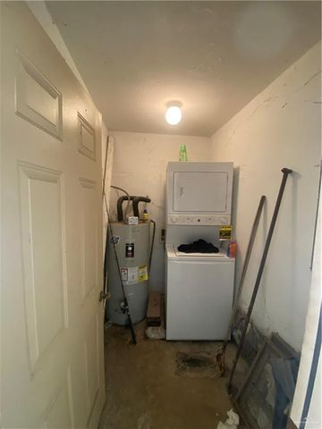 801 N Louisiana Avenue, Weslaco, TX 78596