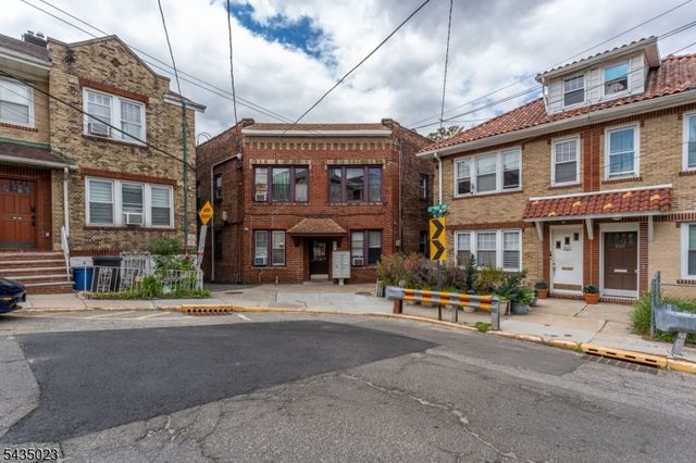 601 Columbia Ave, North Bergen Twp., NJ 07047
