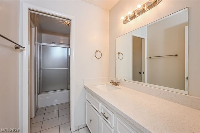 3212 Lark Circle, Las Vegas, NV 89121