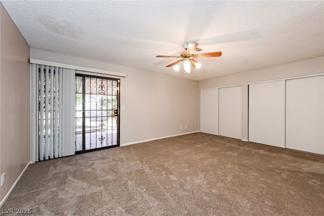 3212 Lark Circle, Las Vegas, NV 89121