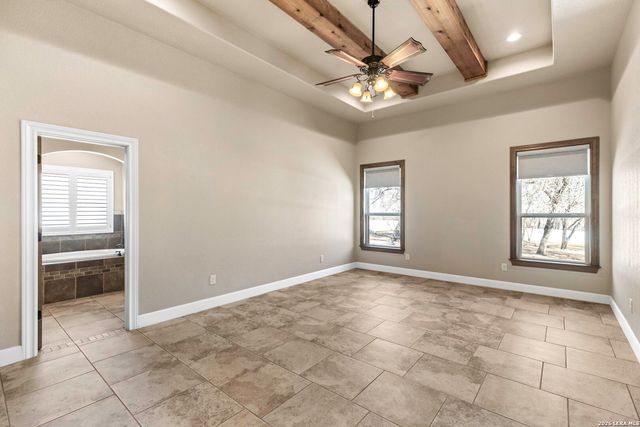 520 Arbor View, Adkins, TX 78101