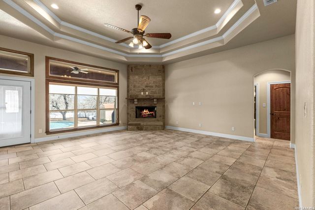 520 Arbor View, Adkins, TX 78101