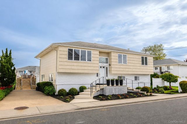 2756 Barbara Road, Bellmore, NY 11710