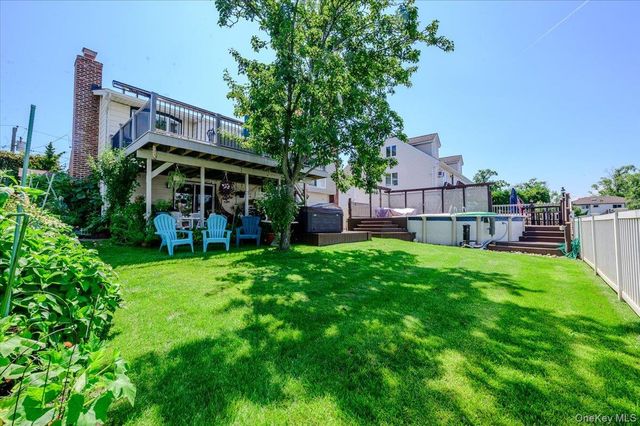3897 Darby Lane, Seaford, NY 11783