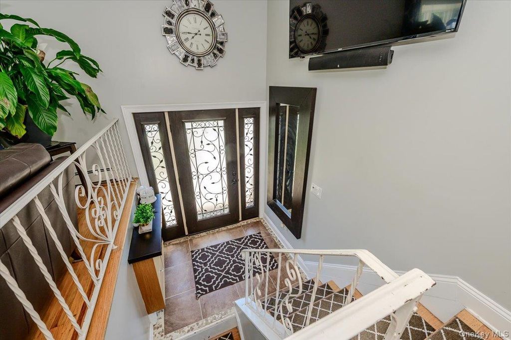 3897 Darby Lane, Seaford, NY 11783 — photo 2