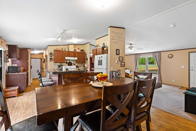195 Silver Fox Rd., Marshall, TX 75670