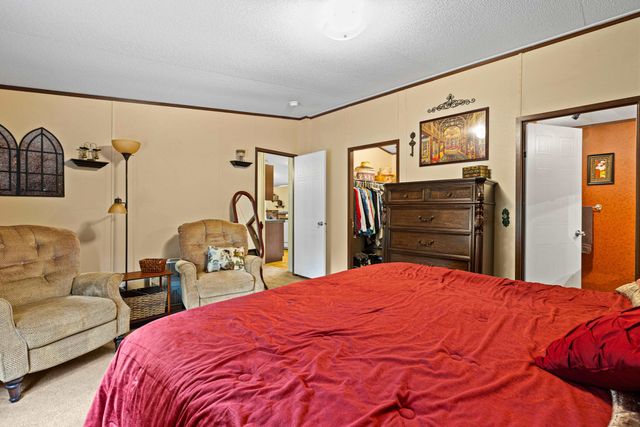 195 Silver Fox Rd., Marshall, TX 75670