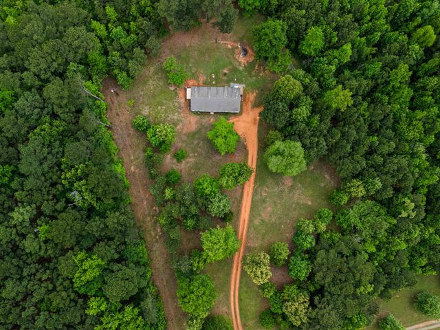195 Silver Fox Rd., Marshall, TX 75670