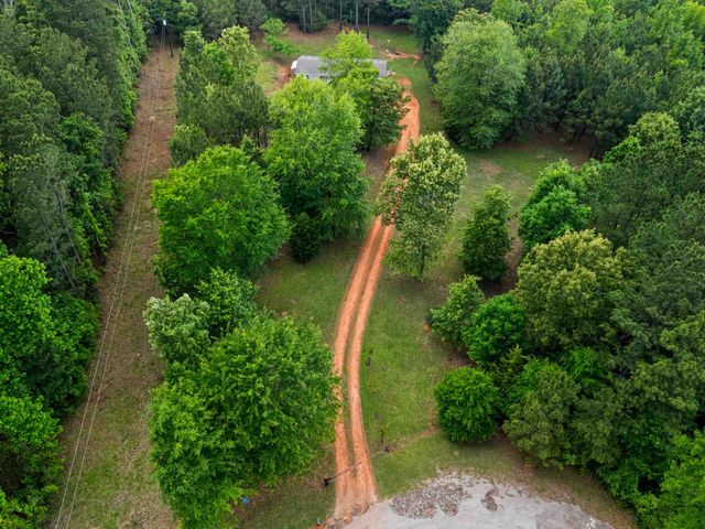 195 Silver Fox Rd., Marshall, TX 75670